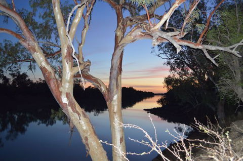 Stars, Parks And Legends Drive - Events Australia 12