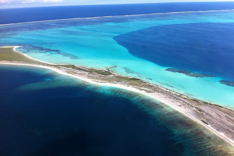 Abrolhos Islands Fixed-Wing Scenic Flight - Events Australia 0