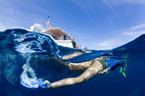 VIP Luxury Chartered Escapes, Exploring The Reef At Your Own Pace - Events Australia 40