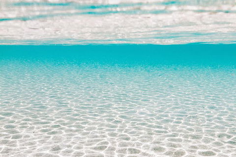 VIP Luxury Chartered Escapes, Exploring The Reef At Your Own Pace - Events Australia 44