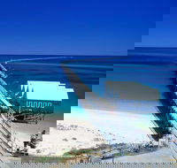 Full-Day Busselton Jetty Train Ride  Dophin Discovery - Events Australia