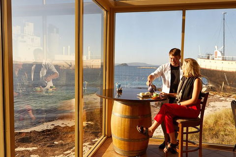 Albany\'s Whale Story - Events Australia 5