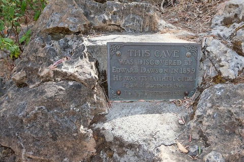 Ngilgi Cave Semi-guided Tour - Events Australia 6