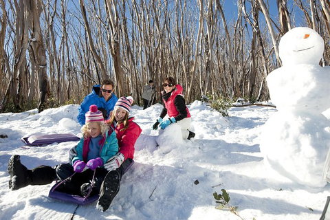 Lake Mountain Snow Trip Including Yarra Valley Chocolaterie From Melbourne - Events Australia 2