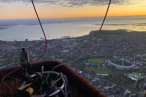 Balloon Flights In Geelong - Events Australia 6