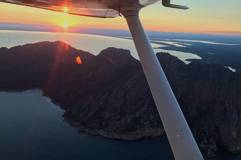Freycinet Peninsula Or Wineglass Bay Scenic Flight - Events Australia 1