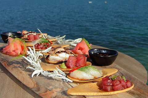 Island Discovery Package - Aquarium Swim & Seafood Tasting Platter - Events Australia 0
