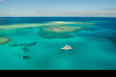 Great Barrier Reef Dive And Snorkel Cruise From Mission Beach - Events Australia 0