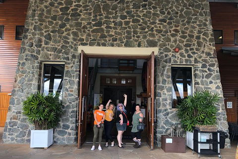 Sirromet Winery All Inclusive Lunch @ Lurleens, Tour, Tastings And Transfers - Events Australia 0