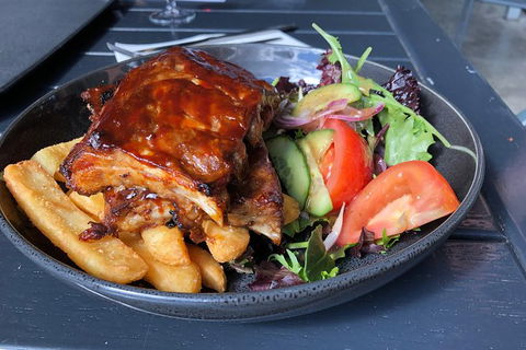 Sirromet Winery All Inclusive Lunch @ Lurleens, Tour, Tastings And Transfers - Events Australia 8