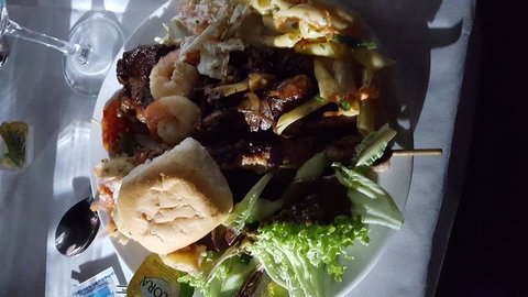 Uluru (Ayers Rock) Sunset With Outback Barbecue Dinner And Star Tour - Events Australia 3