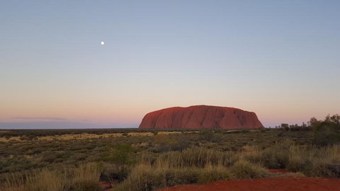 Uluru (Ayers Rock) Sunset With Outback Barbecue Dinner And Star Tour - Events Australia 2