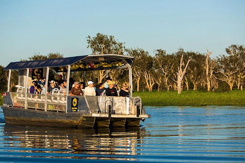 Kakadu & Katherine Gorge Full Day Air Tour, Helicopter & Cruise - Tourism Bookings 10