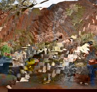 Full Uluru Base Walk at Sunrise Including breakfast - Events Australia