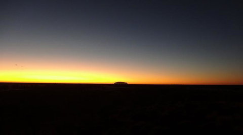 Best Of Ayers Rock: Sunset Uluru And Sunrise Kata Tjuta Small Group Tours - Events Australia 3