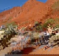 Half-Day Sunrise Tour of Uluru from Yulara - Events Australia