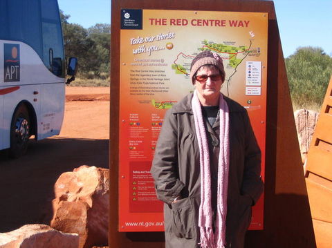 Uluru (Ayers Rock) To Alice Springs One-Way Shuttle - Events Australia 4