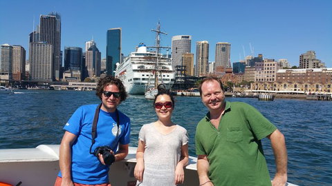 Sydney Harbour Hop-on Hop-off Cruise - Events Australia 5