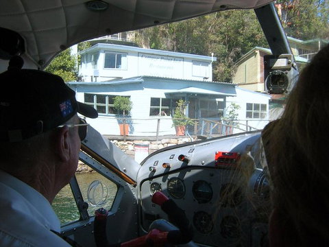 Lunch At Cottage Point Inn By Seaplane From Sydney - Events Australia 13