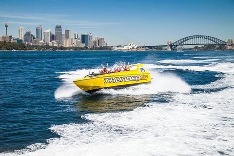 30-Minute Sydney Harbour Jet Boat Ride: Thunder Twist - Tourism Bookings 6