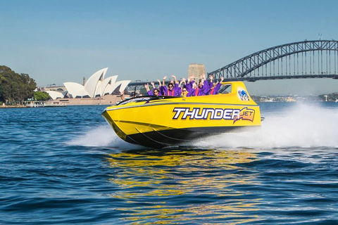 30-Minute Sydney Harbour Jet Boat Ride: Thunder Twist - Tourism Bookings 3