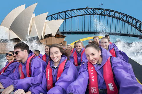 30-Minute Sydney Harbour Jet Boat Ride: Thunder Twist - Tourism Bookings 7