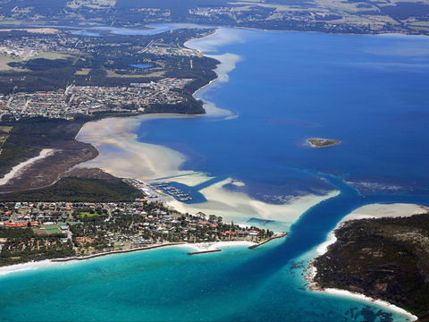 Emu Point - Tourism Bookings 2