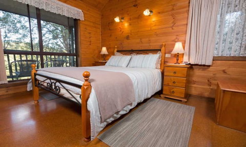 Gumnut Hideaway Gallery - Tourism Bookings 1