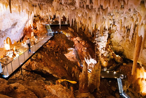 Jewel Cave - Events Australia 0