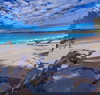 Bristol Point Beach - Events Australia