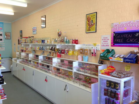 The Pier View Lolly Shop - Events Australia 0