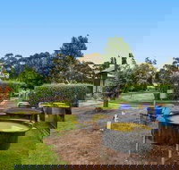 Fossicker Caravan Park Fossicking Park - Events Australia