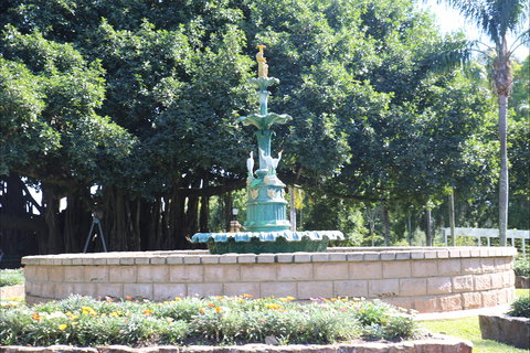 Band Rotunda And Fairy Fountain - Events Australia 0