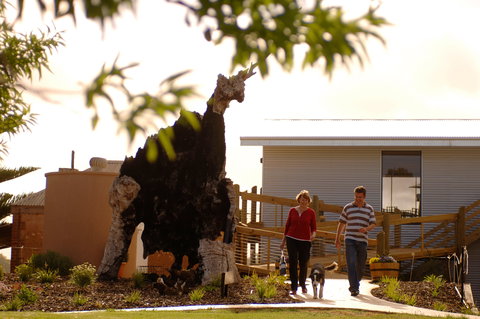 Newman's Horseradish Farm And Rusticana Wines - Events Australia 1