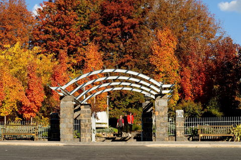 Orange Botanic Gardens - Events Australia 1