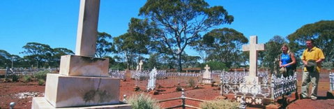 Old Pioneer Cemetery Coolgardie - Tourism Bookings 0