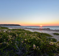 Red Bluff at Quobba Station - Accommodation Europe