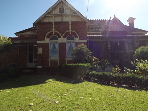 Antiques Of The Riverina - Antique Trail - Tourism Bookings 1