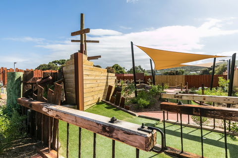 Great Ocean Road Mini Golf - Events Australia 0