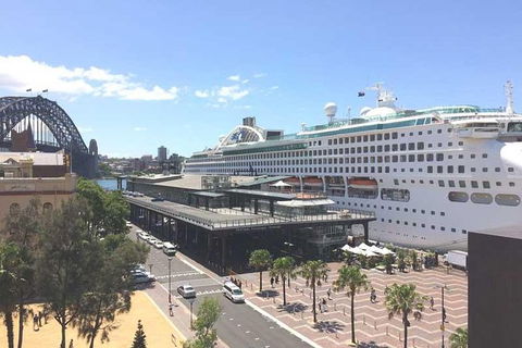 Shuttle Transfer From Sydney Airport To Cruise Ship Terminal At Circular Quay - Events Australia 3