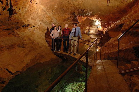 Private Tour: Jenolan Caves & Blue Mountains In A Day - Accommodation Europe 9