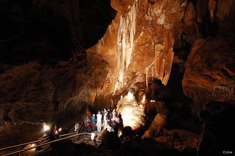 Jenolan Caves: Temple Of Baal Cave Tour - Events Australia 1
