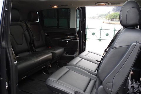 REGAL - Luxury Airport Round Trip, Bespoke Premium Transfer And Tours - Events Australia 3