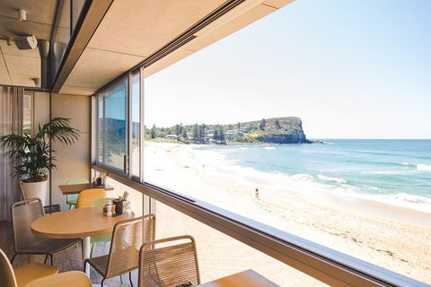 Sydney Beachside Experience With Optional Upgrade To Include A Bottle Of Wine - Events Australia 0