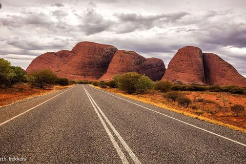5-Hour Kata Tjuta Sunrise Tour From Ayers Rock With Breakfast - Events Australia 4