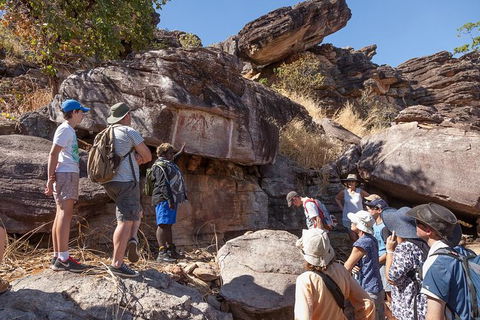 Arnhem Land Injalak Hill Full-Day Tour From Darwin - Events Australia 10