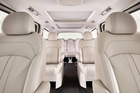 Luxury Van, Private Transfer, Trinity Beach - Cairns - Events Australia 2