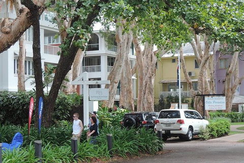 Airport Transfer - Palm Cove, Kewarra Beach & Trinity Beach To Cairns Airport - Events Australia 6