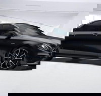 Gold Coast Airport Transfers  Airport OOL to Gold Coast City in Business Car - Events Australia