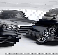 Gold Coast Airport Transfers  Gold Coast City to Airport OOL in Luxury Car - Events Australia